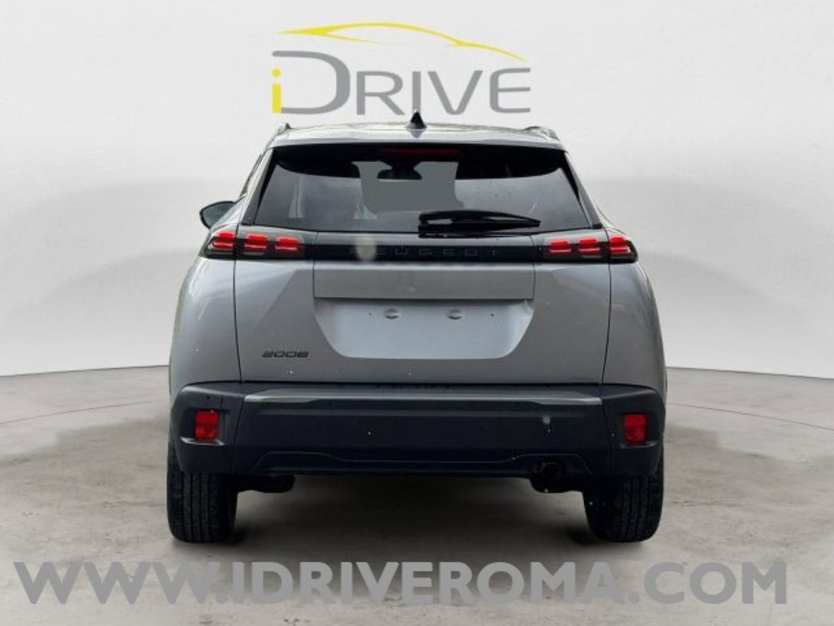Peugeot 2008 PureTech 100 S&S Allure (5)