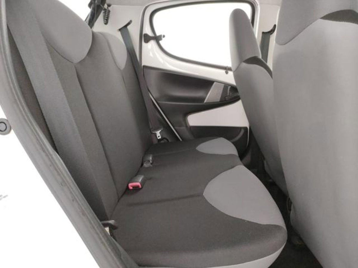 Citroen C1 1.0 5 porte Attraction (11)