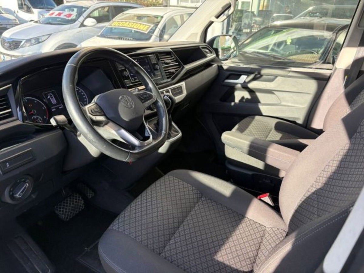 Volkswagen Multivan 2.0 TDI 150CV DSG 4Motion Space (7)