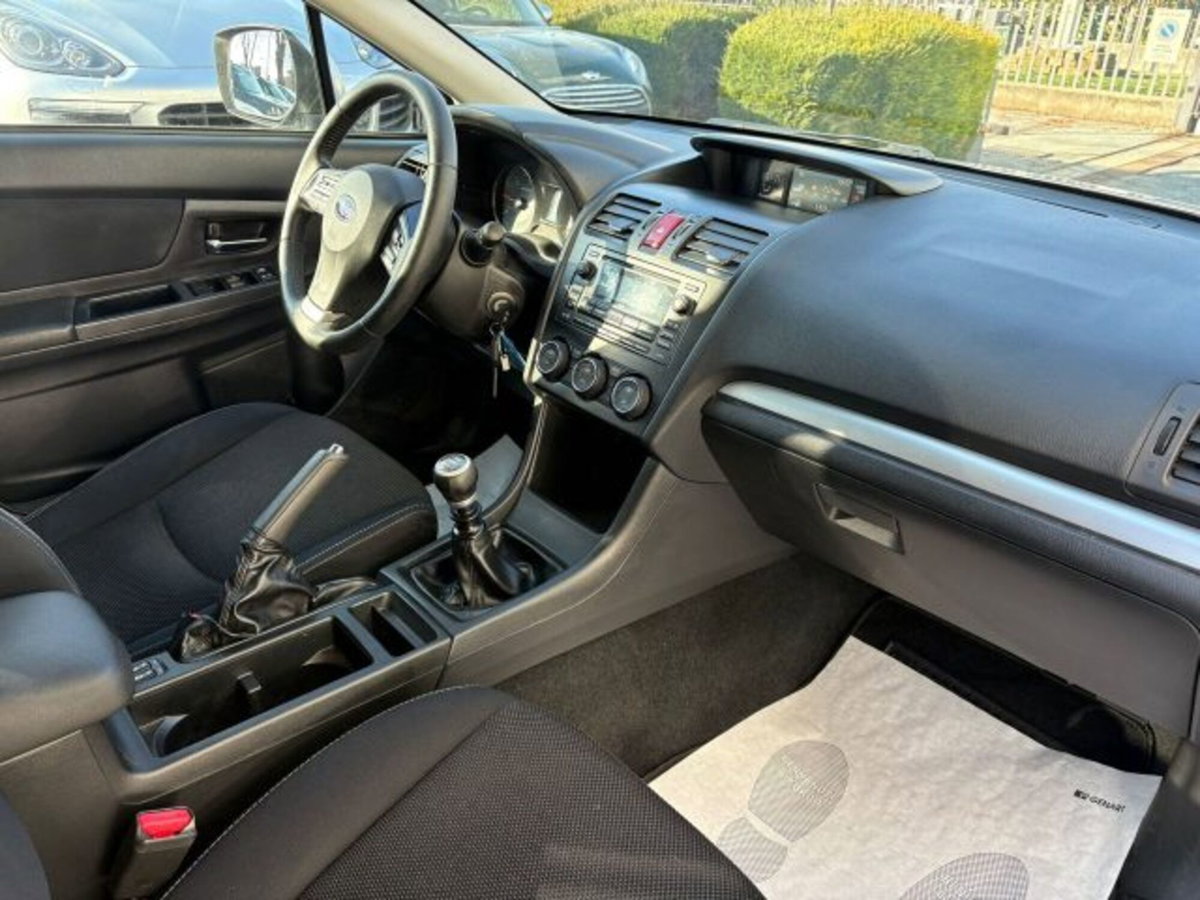 Subaru XV 2.0D-S Exclusive (10)