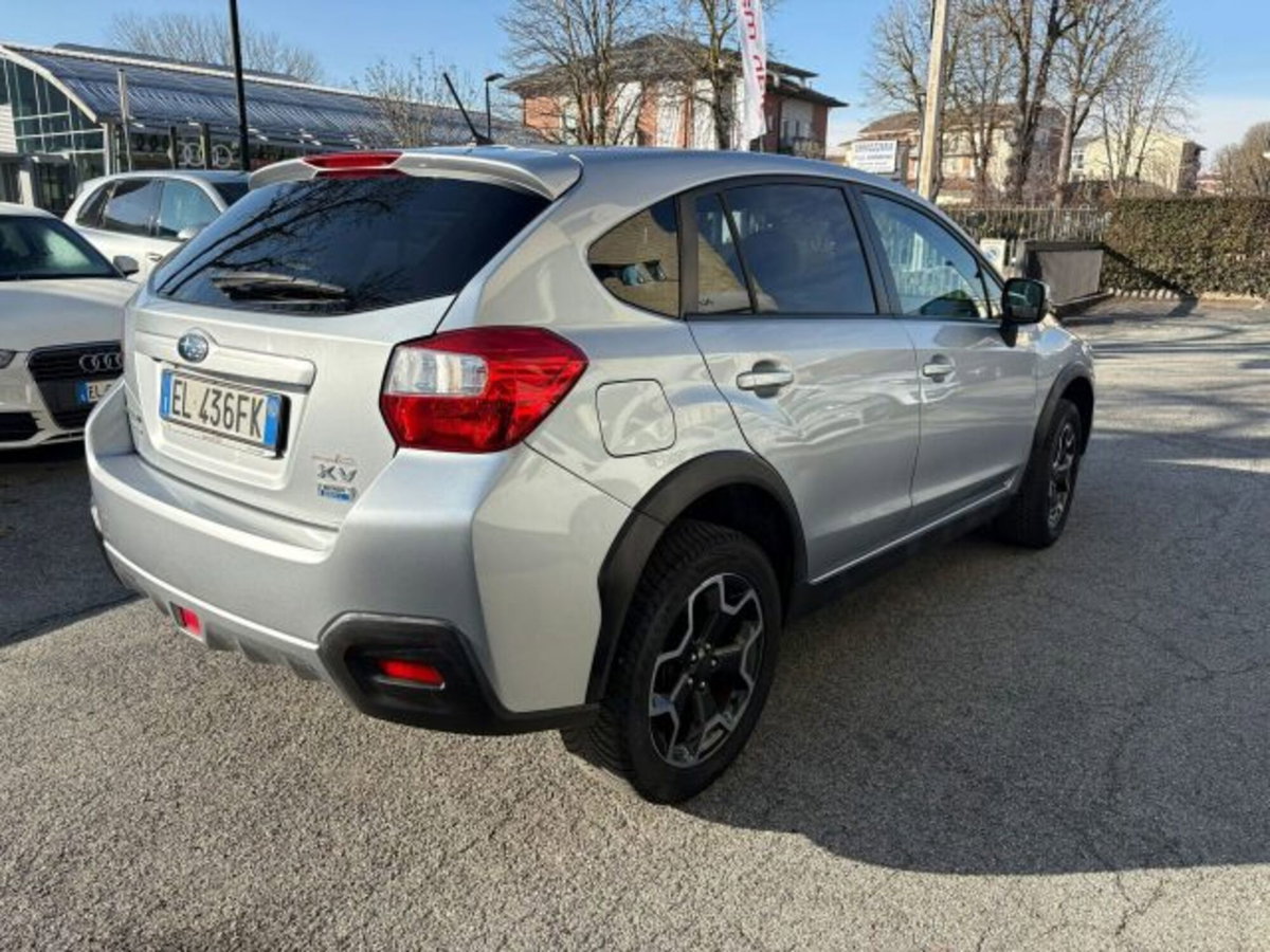 Subaru XV 2.0D-S Exclusive (3)