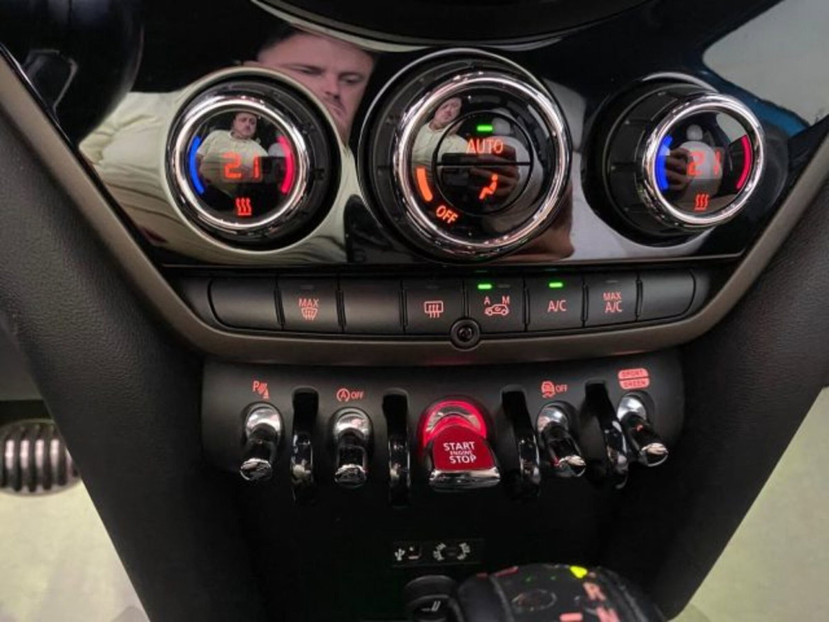 MINI Mini Countryman 2.0 Cooper SD Business Countryman ALL4 (17)