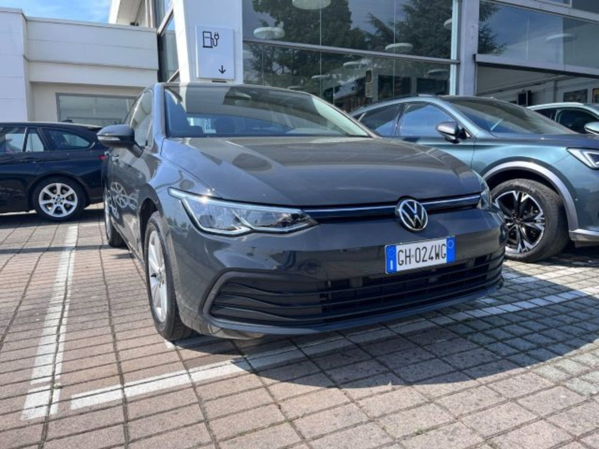 Volkswagen Golf 1.0 TSI EVO Life