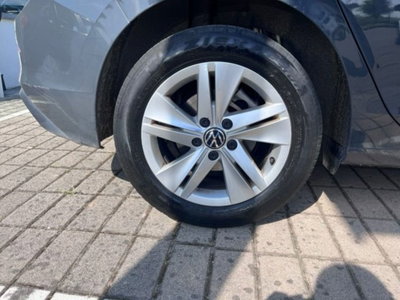 Volkswagen Golf 1.0 TSI EVO Life (10)