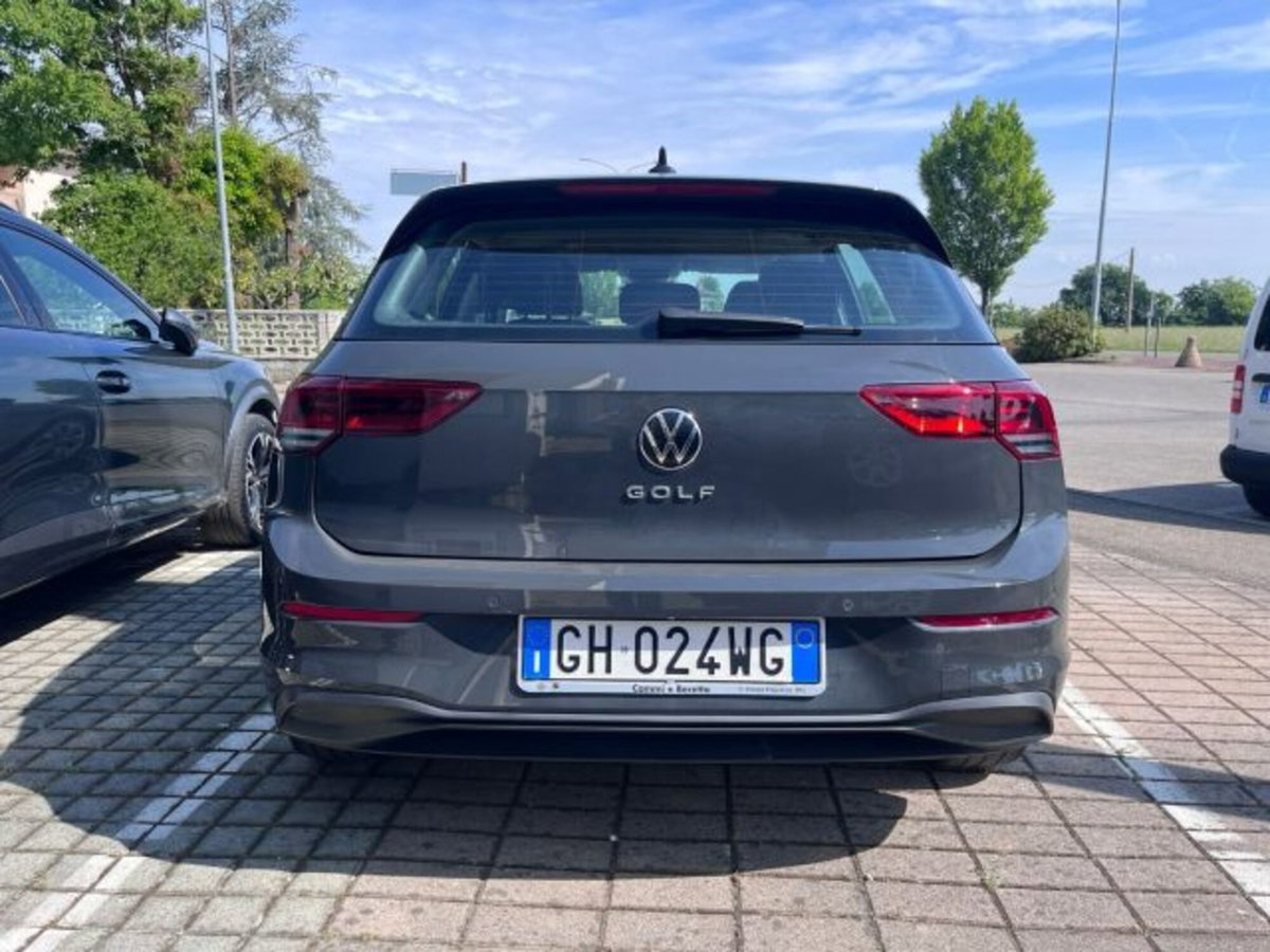 Volkswagen Golf 1.0 TSI EVO Life (3)