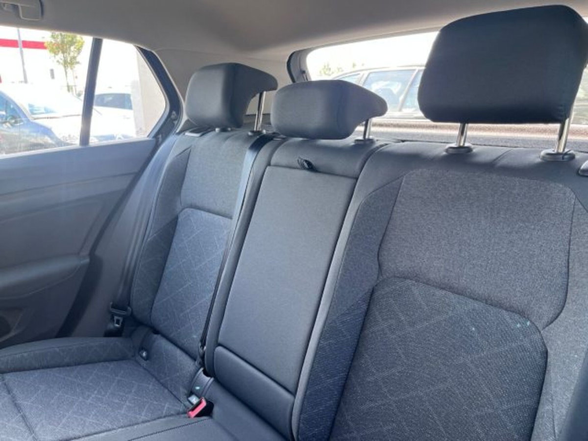Volkswagen Golf 1.0 TSI EVO Life (5)