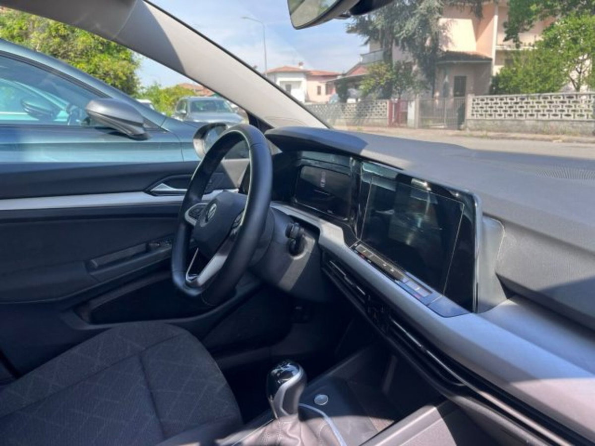 Volkswagen Golf 1.0 TSI EVO Life (7)