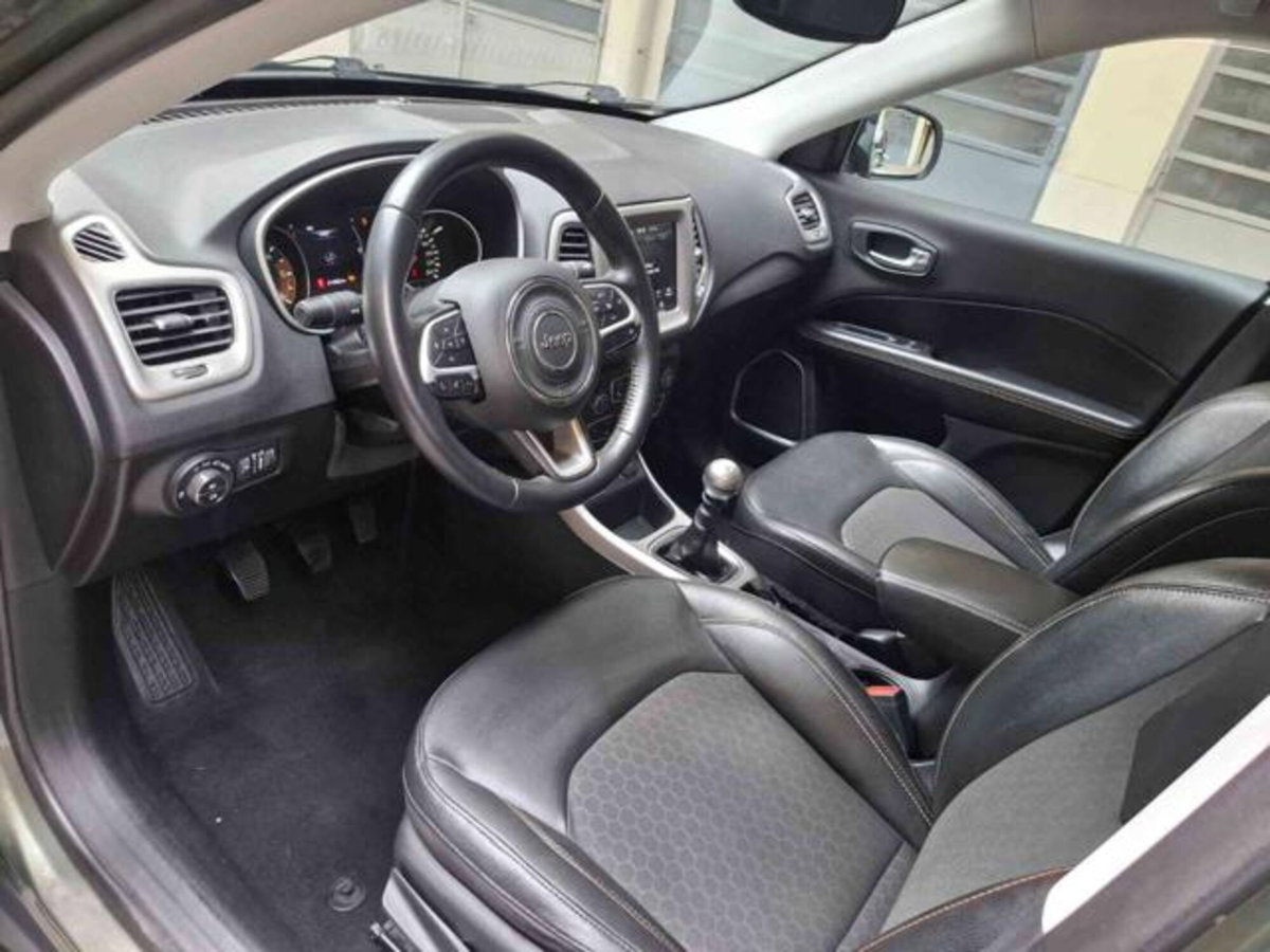 Jeep Compass 1.6 Multijet II 2WD Longitude (11)