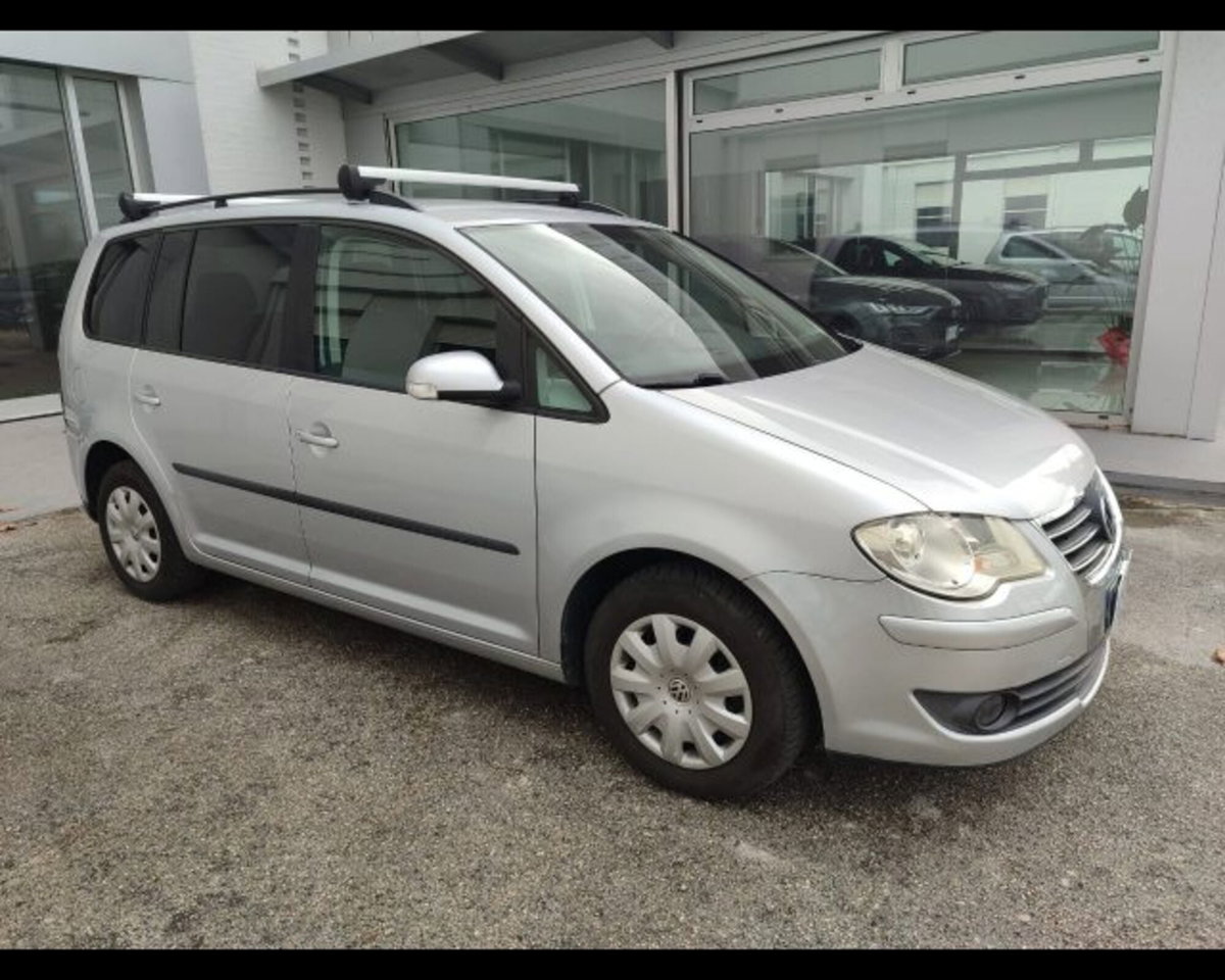 Volkswagen Touran Conceptline Ecofuel (5)