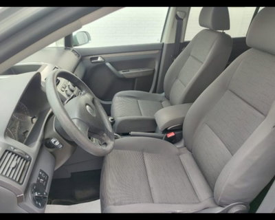 Volkswagen Touran Conceptline Ecofuel (8)