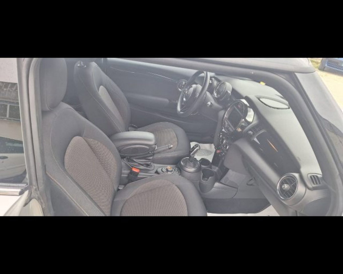 MINI Mini 1.5 Cooper D (8)
