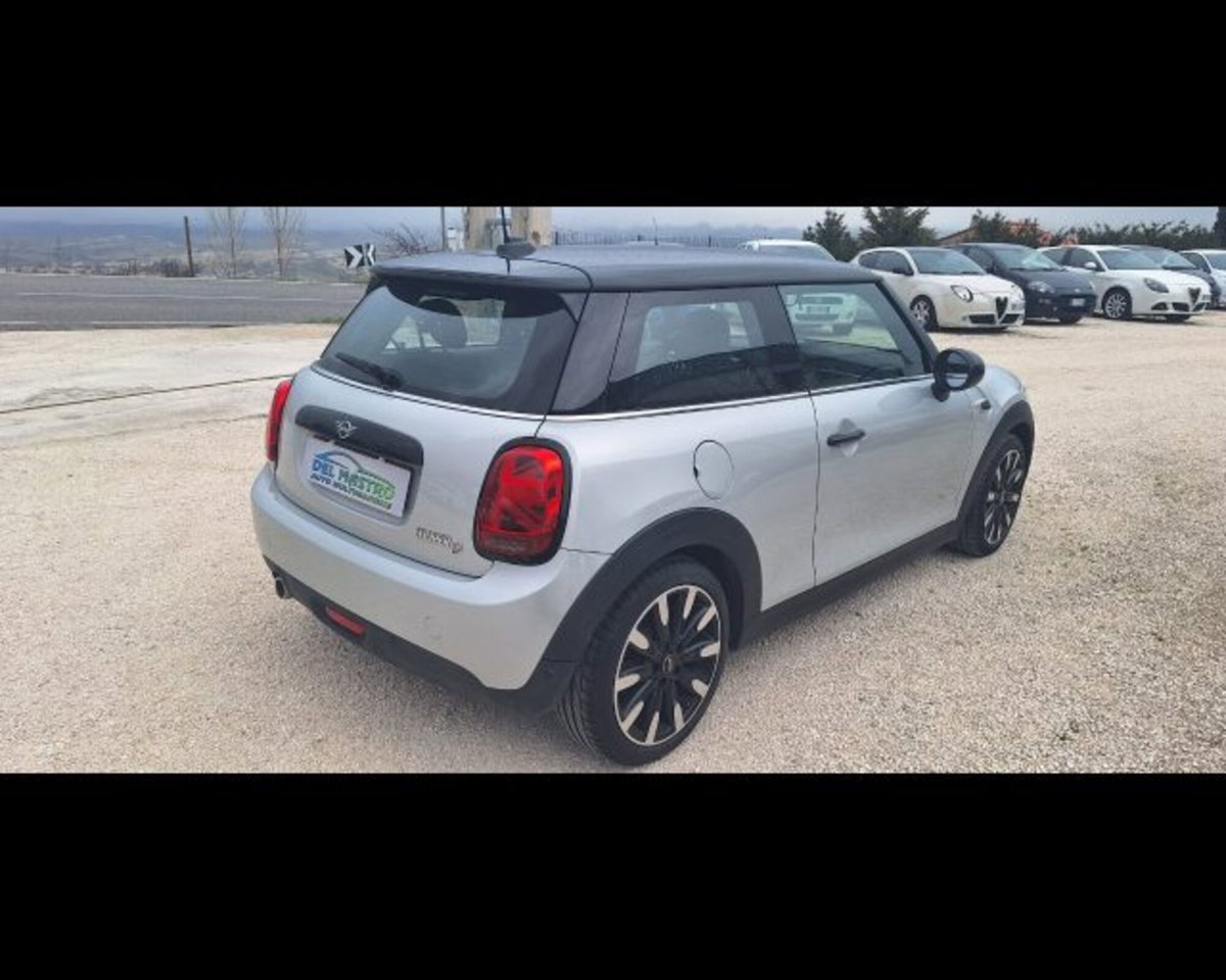 MINI Mini 1.5 Cooper D (4)