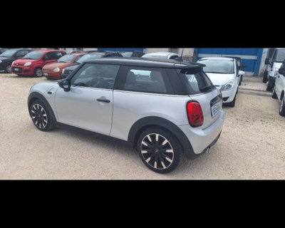 MINI Mini 1.5 Cooper D (5)