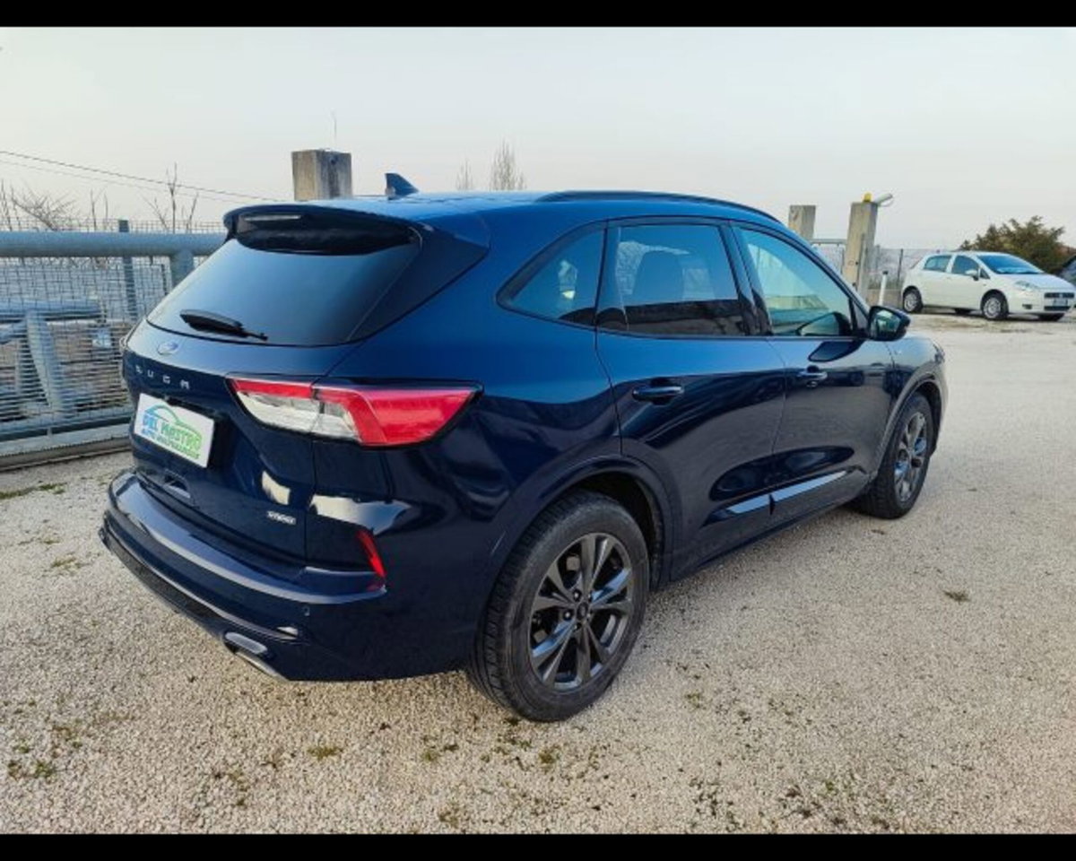 Ford Kuga 2.5 Full Hybrid 190 CV CVT 2WD ST-Line Design (3)