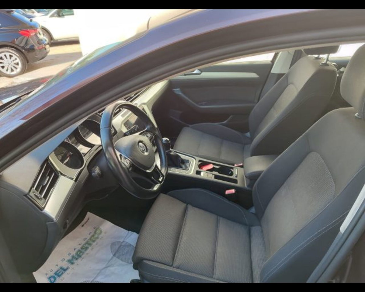 Volkswagen Passat Variant 1.6 TDI Trendline BlueMotion Technology (10)