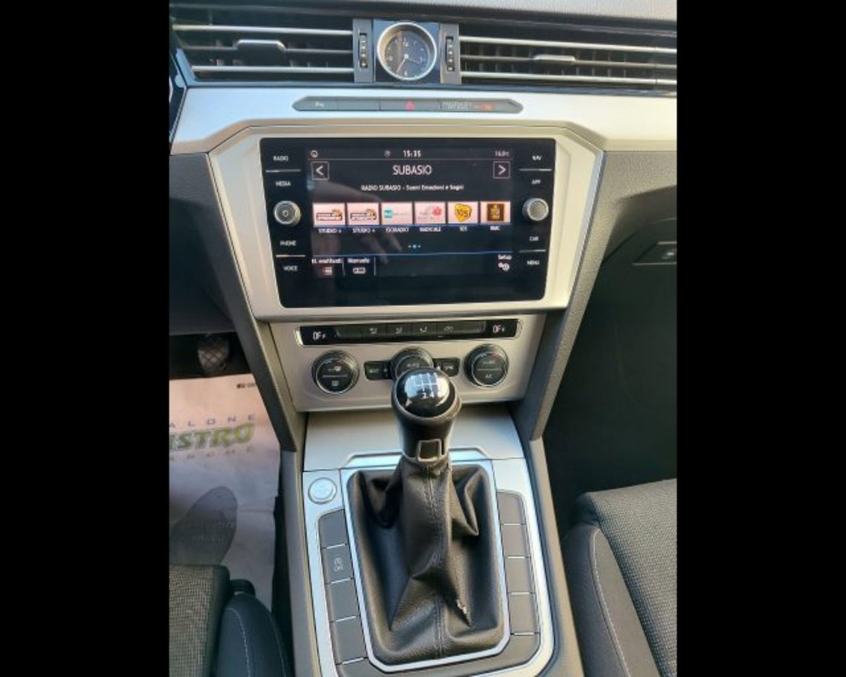 Volkswagen Passat Variant 1.6 TDI Trendline BlueMotion Technology (13)