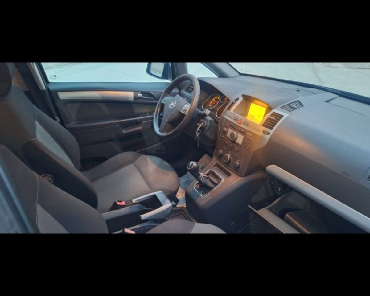 Opel Zafira 1.6 16V ecoM 94CV Enjoy (12)