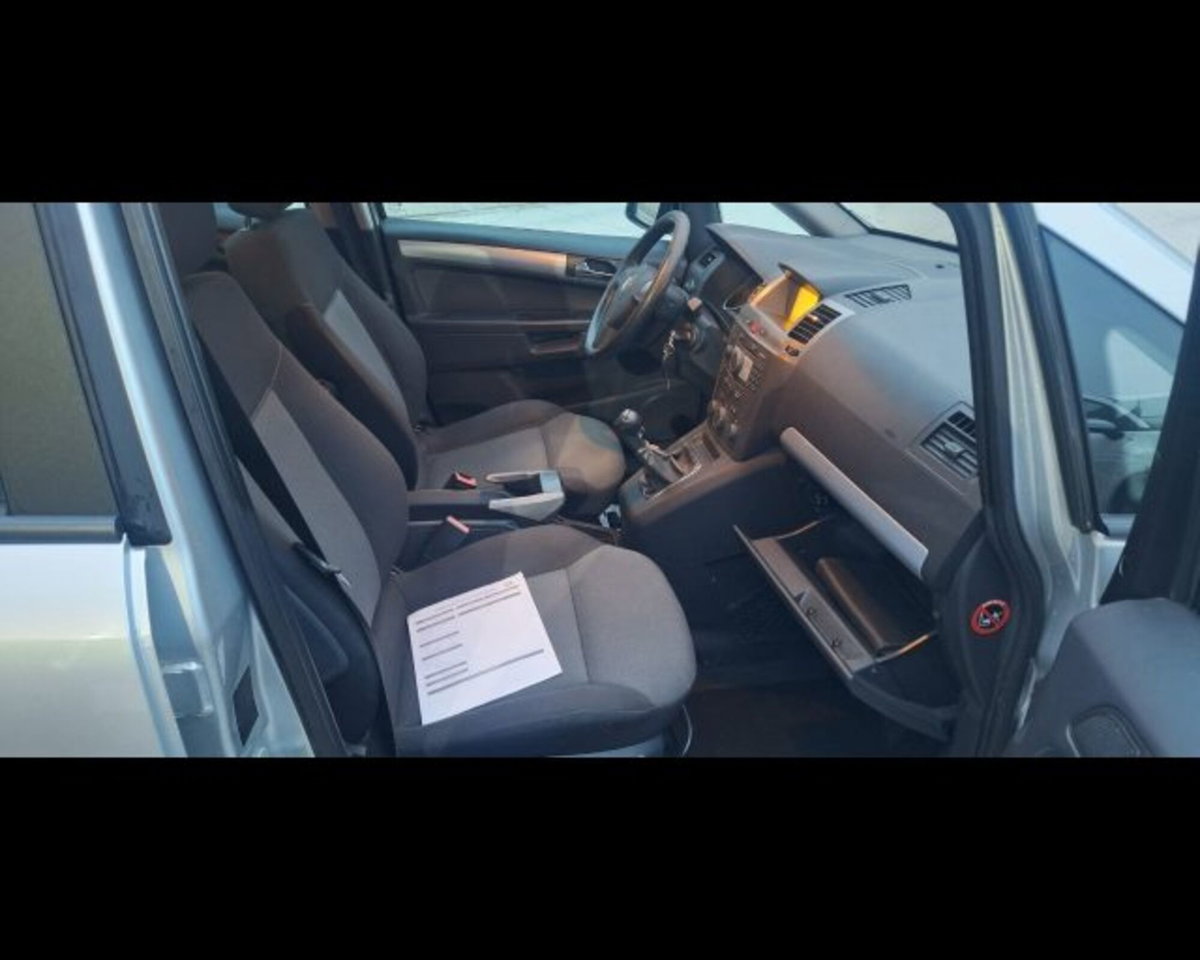 Opel Zafira 1.6 16V ecoM 94CV Enjoy (13)