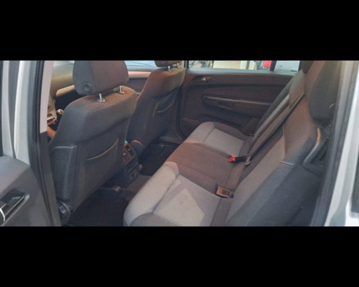 Opel Zafira 1.6 16V ecoM 94CV Enjoy (14)