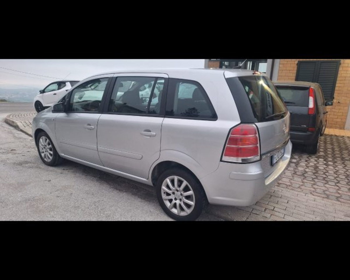 Opel Zafira 1.6 16V ecoM 94CV Enjoy (6)