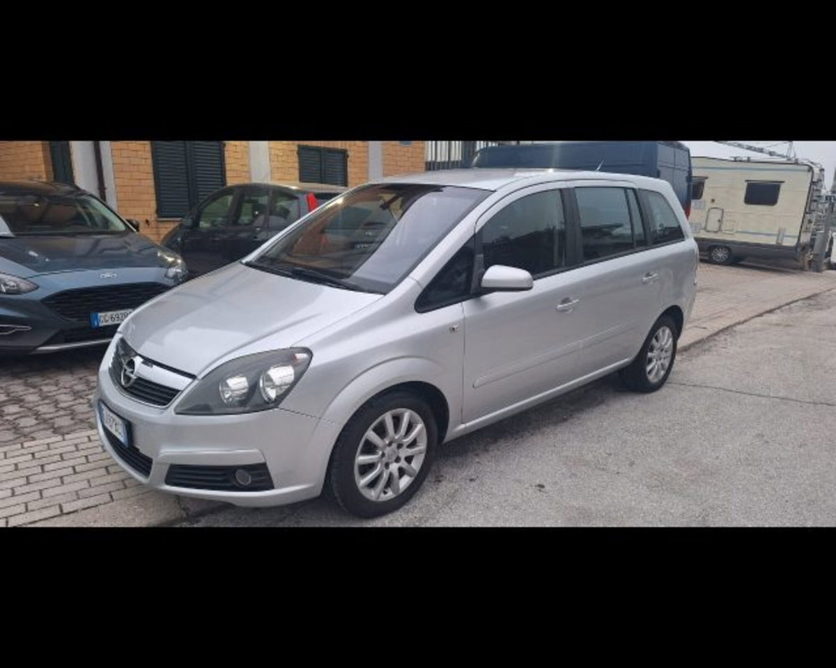 Opel Zafira 1.6 16V ecoM 94CV Enjoy (8)