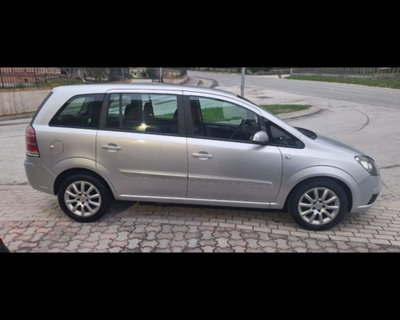 Opel Zafira 1.6 16V ecoM 94CV Enjoy (9)
