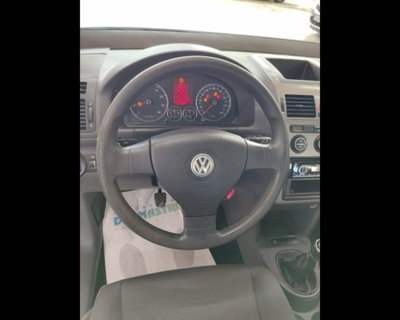Volkswagen Touran Trendline Ecofuel (13)