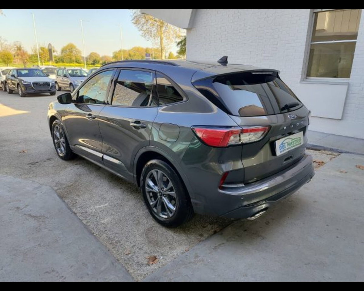 Ford Kuga 1.5 EcoBoost 150 CV 2WD ST-Line (6)