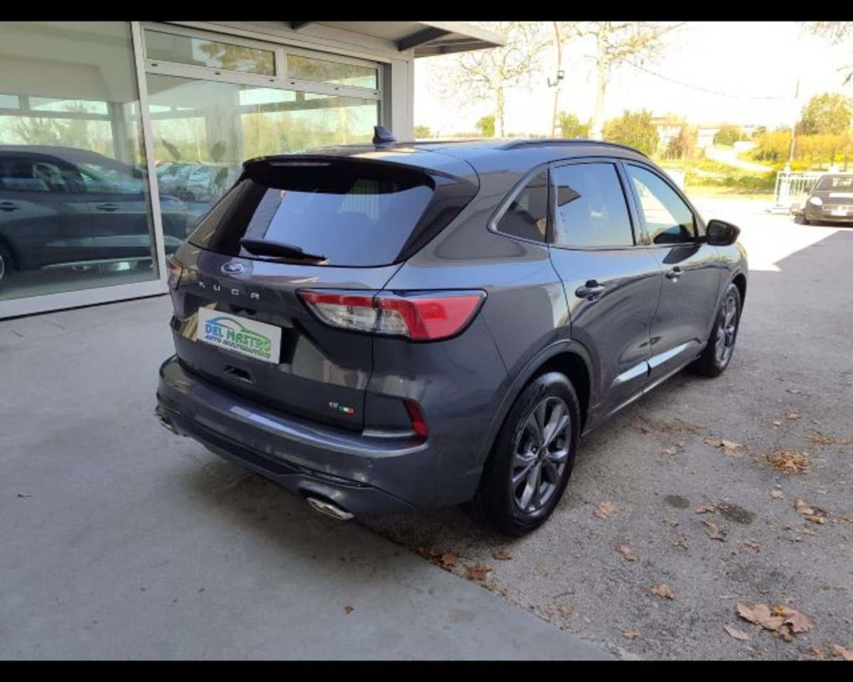 Ford Kuga 1.5 EcoBoost 150 CV 2WD ST-Line (7)