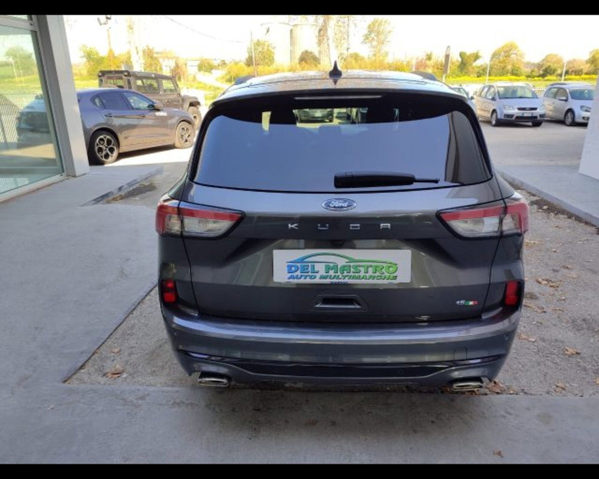 Ford Kuga 1.5 EcoBoost 150 CV 2WD ST-Line (8)