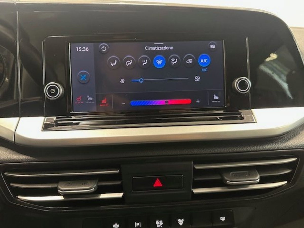 Ford Tourneo Connect Tourneo  2.0 EcoBlue 122 CV Powershift Sport (13)