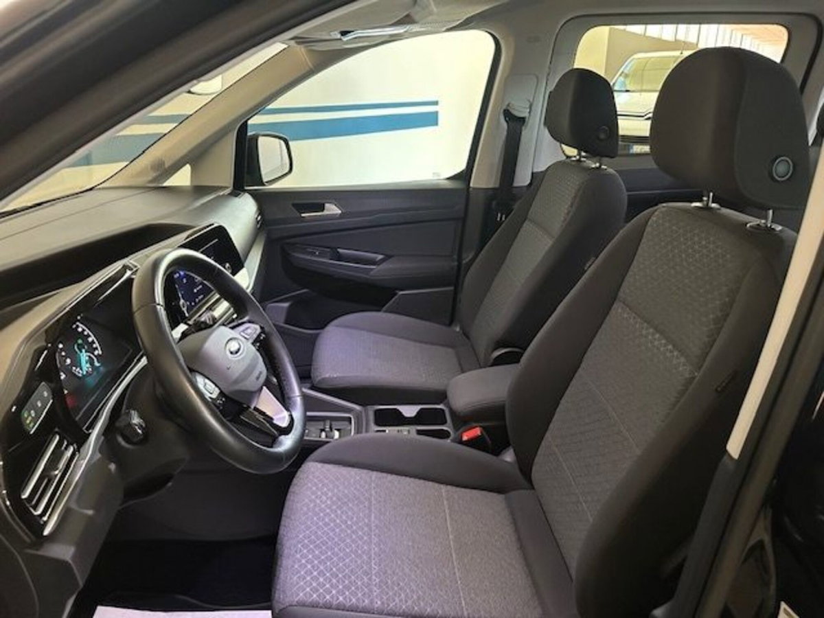 Ford Tourneo Connect Tourneo  2.0 EcoBlue 122 CV Powershift Sport (18)