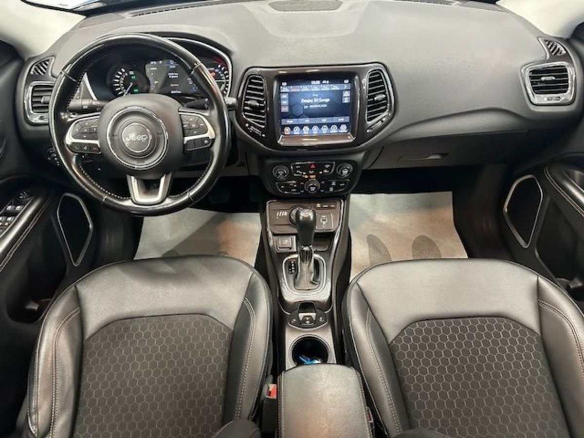 Jeep Compass 1.3 T4 190 CV PHEV AT6 4xe Longitude (12)