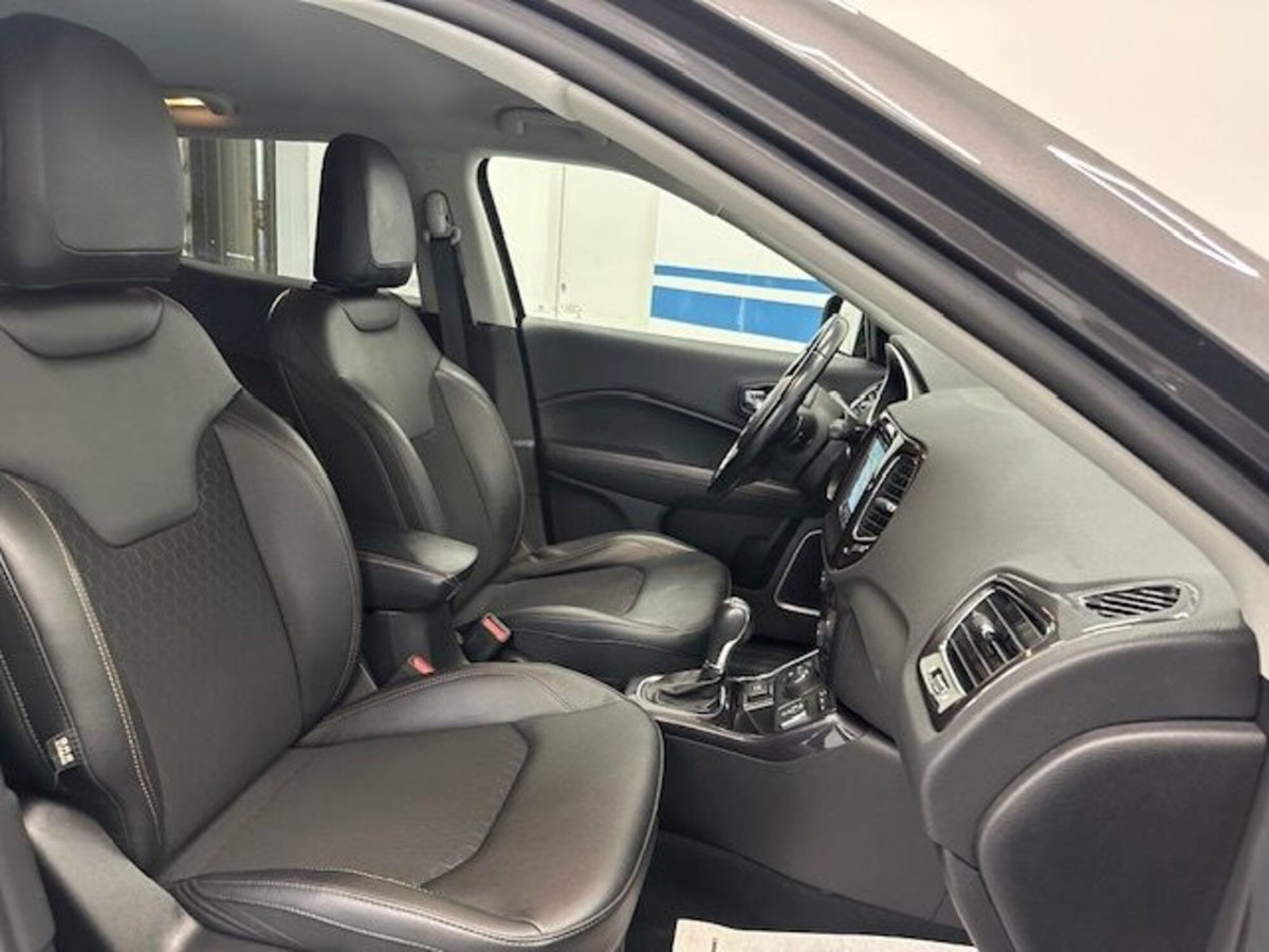 Jeep Compass 1.3 T4 190 CV PHEV AT6 4xe Longitude (19)