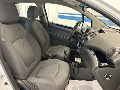 Chevrolet Spark 1.0 LS (11)