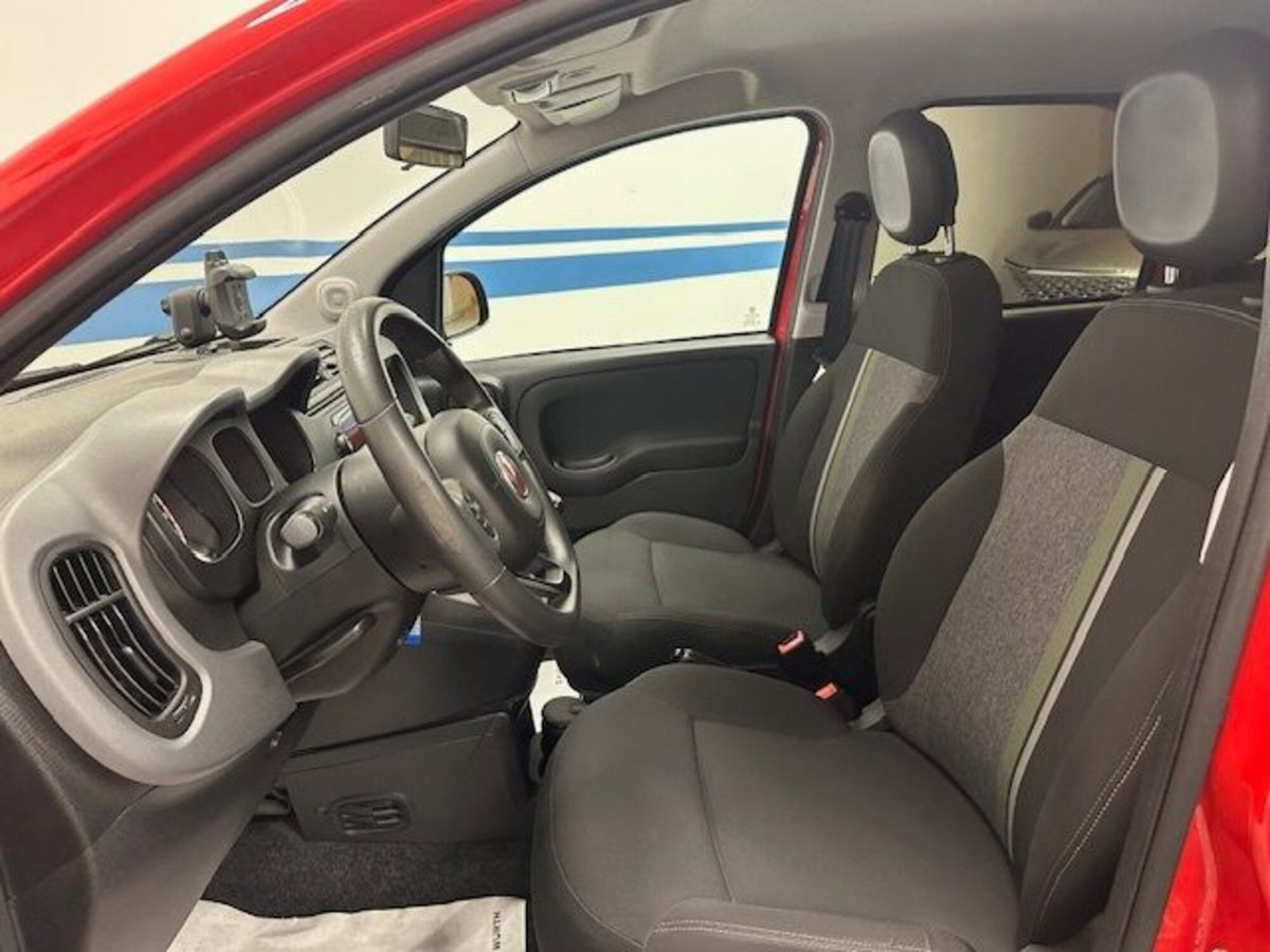 Fiat Panda Cross 1.0 firefly hybrid Cross s&s 70cv 5p.ti (9)