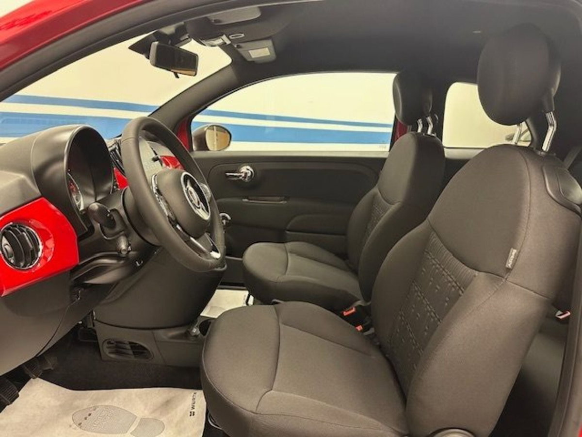 Fiat 500 1.0 Hybrid Connect (8)