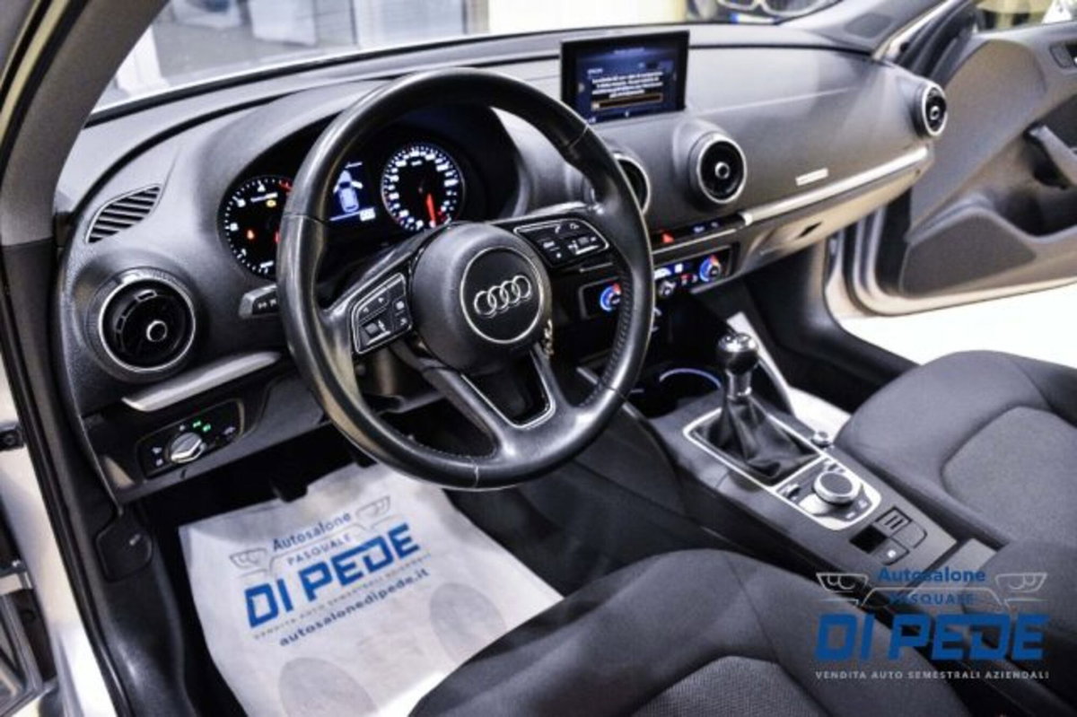 Audi A3 Sportback 30 TDI Business (13)