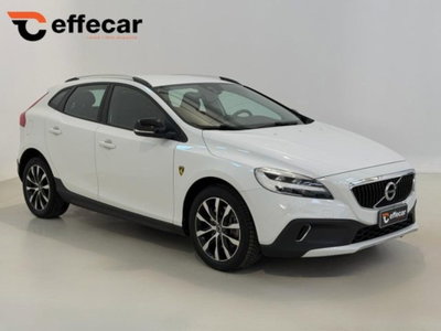 Volvo V40 Cross Country D2 Geartronic (3)