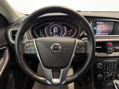 Volvo V40 Cross Country D2 Geartronic (8)