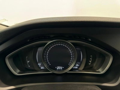 Volvo V40 Cross Country D2 Geartronic (9)