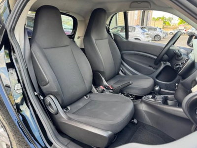 smart Fortwo EQ Racingreen (22kW) (8)