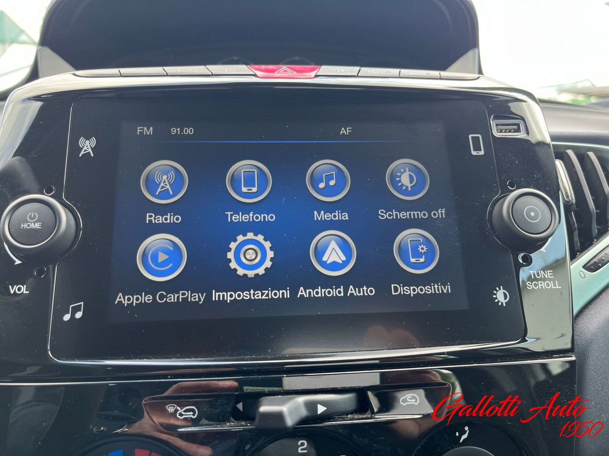 Lancia Ypsilon 1.0 FireFly 5 porte S&S Hybrid Gold Plus (17)