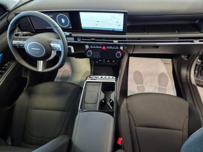 Hyundai Tucson 1.6 hev Business 4wd auto (13)