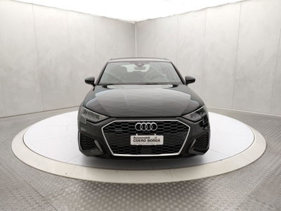 Audi A3 Sportback 40 TDI quattro S tronic S line edition (2)