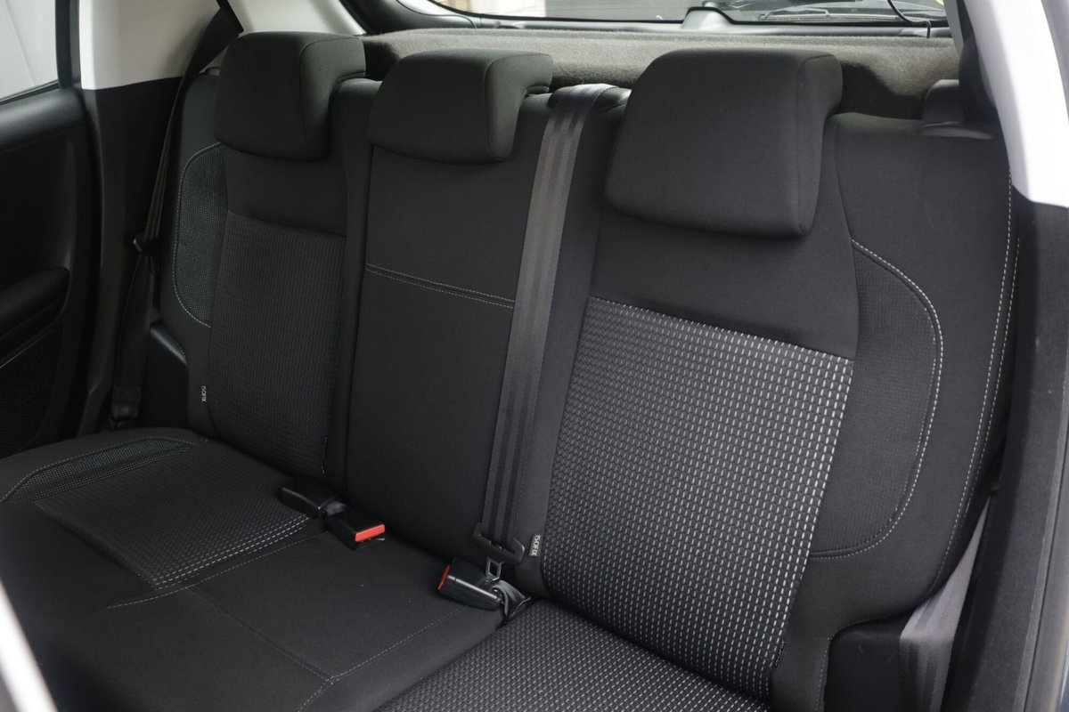 Peugeot 208 82 5 porte Allure (3)