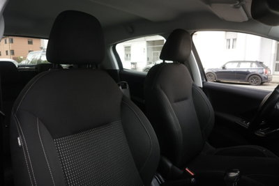 Peugeot 208 82 5 porte Allure (6)