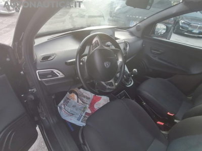 Lancia Ypsilon 1.0 FireFly 5 porte S&S Hybrid Ecochic Gold (7)