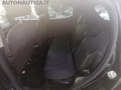 Lancia Ypsilon 1.0 FireFly 5 porte S&S Hybrid Ecochic Gold (9)