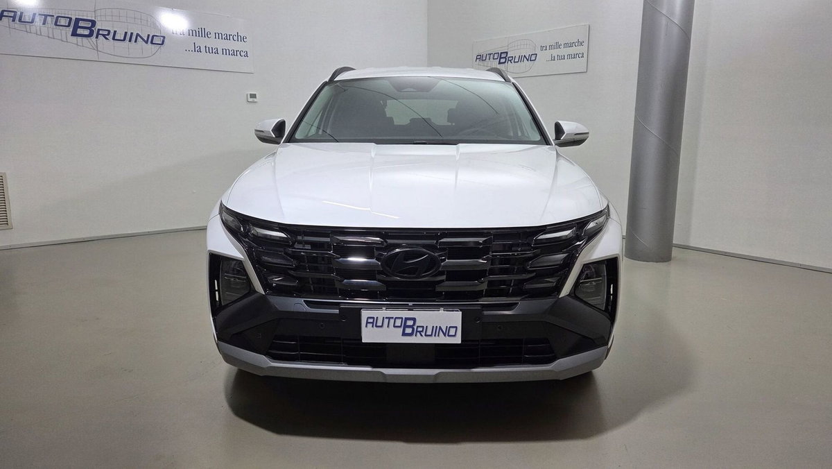 Hyundai Tucson 1.6 hev Exellence 2wd 239cv auto (2)